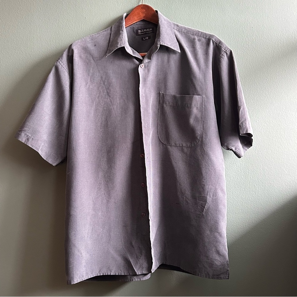 Stock | Grey Button-Down Short Sleeve Shirt